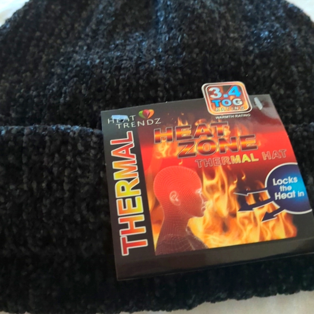 Heat Trendz Thermal Heat Zone Thermal Hat Navy. Men's or Women's NWT. Sale